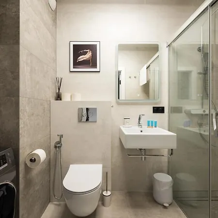 Premium Klobucka Airport Appartement *