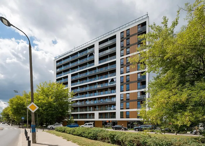 Premium Klobucka Airport Warsaw