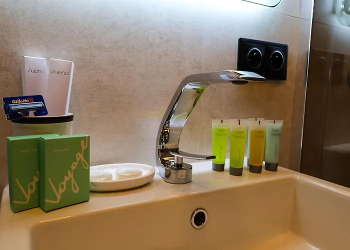 Premium Klobucka Airport Warsaw